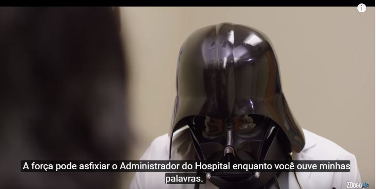 Darth Vader explica para a administradora do hospital como as coisas funcionam