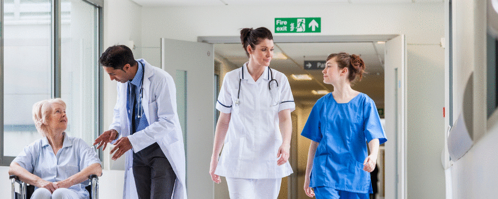 Como as escolas de enfermagem podem promover a inovação liderada por enfermeiros