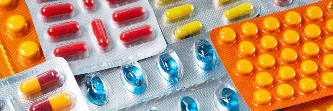 Revisão da Cochrane: Antibióticos para o tratamento da COVID ‐ 19