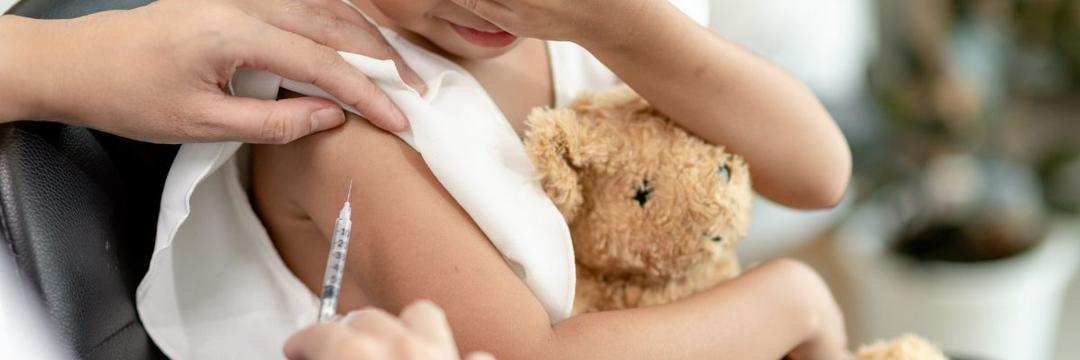 EUA inicia vacinação de crianças com menos de 5 anos contra a Covid-19