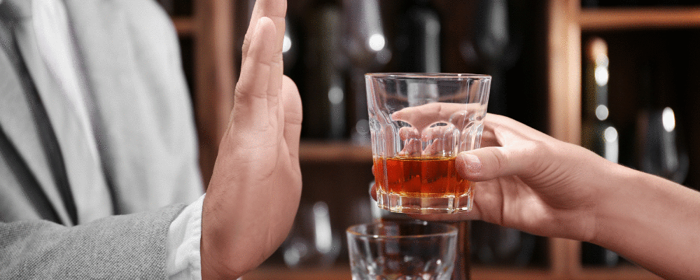 Naltrexona de liberação prolongada reduz o consumo de álcool