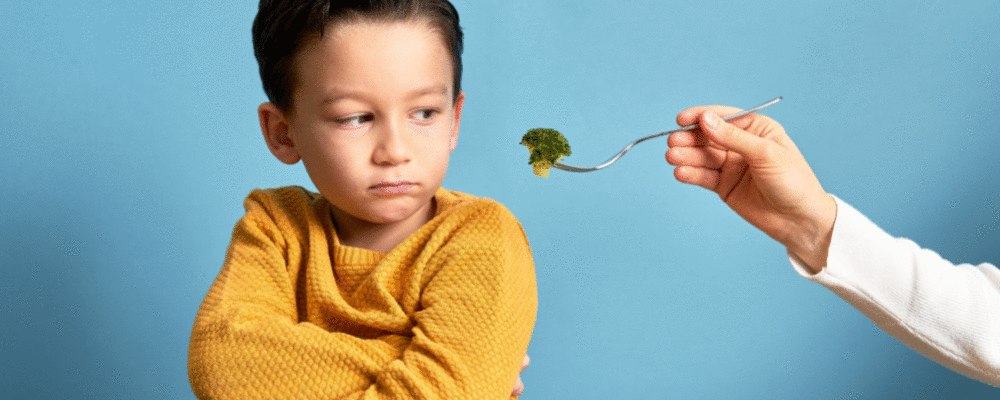 Meninos e meninas são igualmente propensos a desenvolver distúrbios alimentares